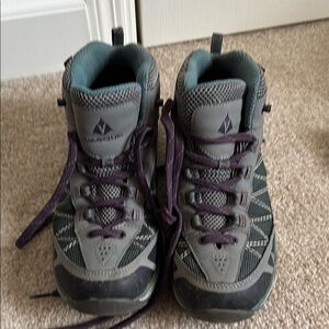 Vasque Hiking Boots - Gray and Teal